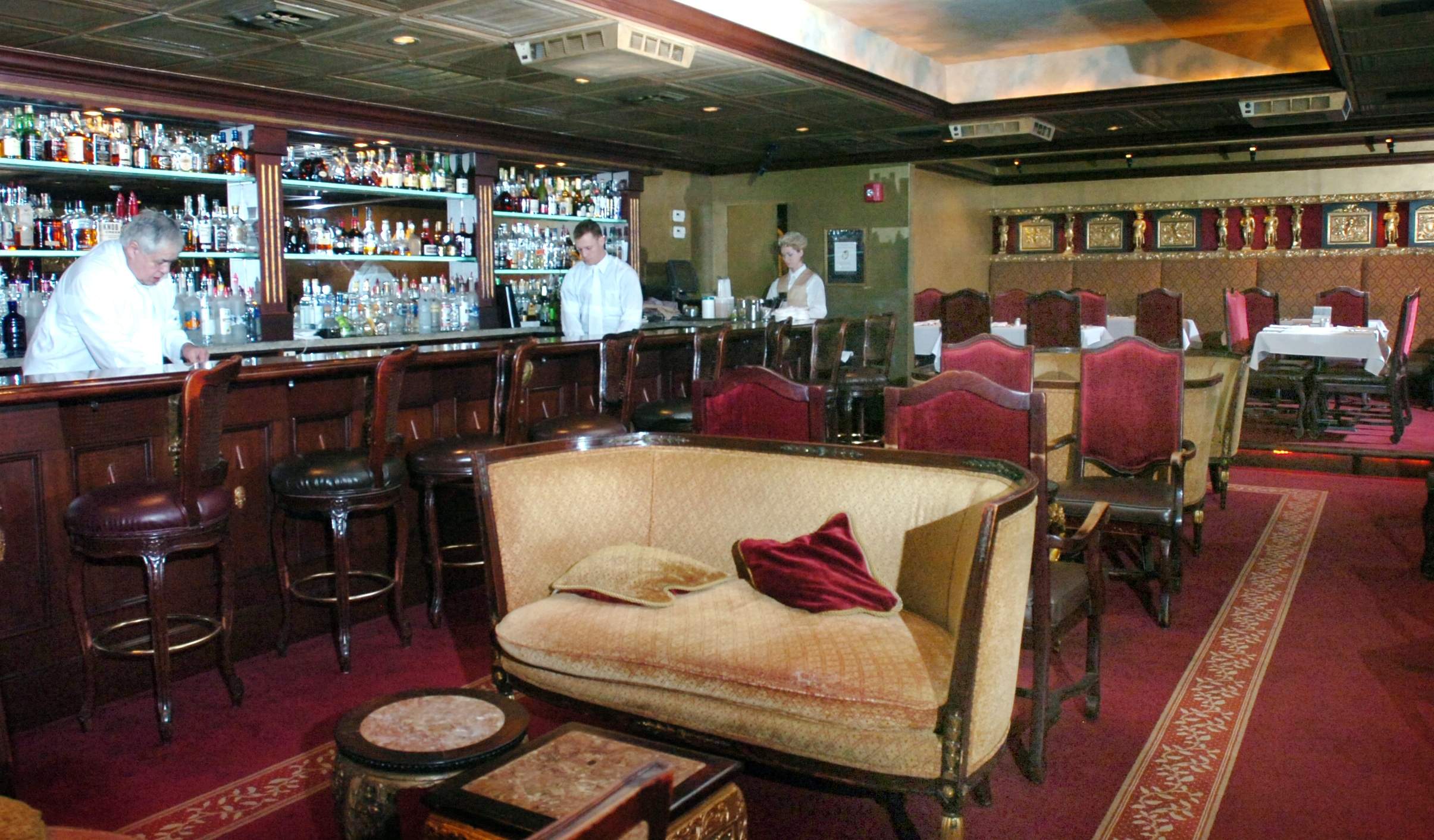 Bar & lounge - image by Times Publishing Inc.