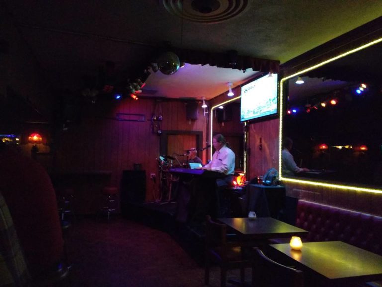 K. C. Steakhouse, Bakersfield, California Le Continental